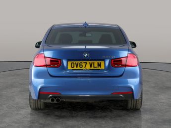 BMW 3 Series 2.0 330e 7.6kWh M Sport Plug-in (252 ps) - INTERIOR COMFORT PACK