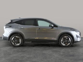 Nissan Qashqai 1.5 h e-POWER N-Connecta (190 ps) - 360 CAM - LED - REVERSE CAM
