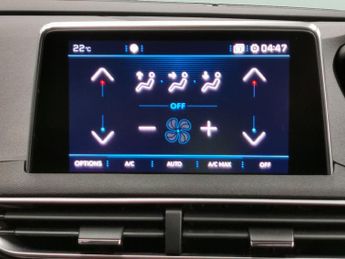 Peugeot 3008 1.6 BlueHDi Allure EAT (120 ps) - BLUETOOTH - CLIMATE CONTROL