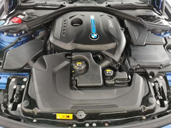 BMW 3 Series 2.0 330e 7.6kWh M Sport Plug-in (252 ps) - INTERIOR COMFORT PACK