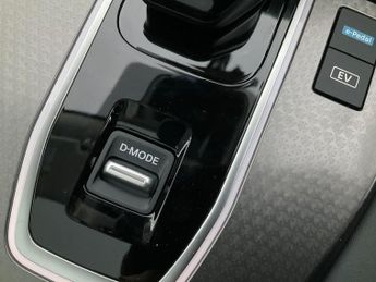 Nissan Qashqai 1.5 h e-POWER N-Connecta (190 ps) - 360 CAM - LED - REVERSE CAM