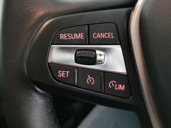 BMW 1 Series 1.5 118i SE DCT (140 ps) - PARK SENSORS - DIGITAL DASH