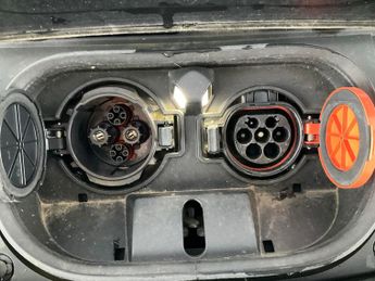 Nissan Leaf 40kWh N-Connecta (150 ps) - BLUETOOTH - CRUISE - HALF LEATHER