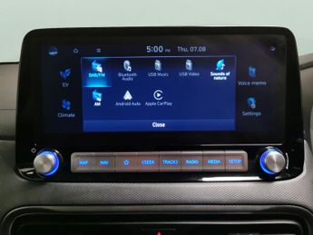 Hyundai Kona 39kWh Premium (10.5kW Charger) (136 ps) - HEATED SEATS - HEATED 