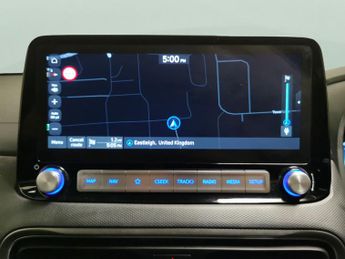 Hyundai Kona 39kWh Premium (10.5kW Charger) (136 ps) - HEATED SEATS - HEATED 