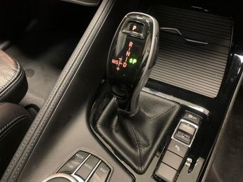 BMW X1 2.0 18d M Sport sDrive (150 ps) - AUTO PARK - LED - NAV