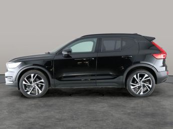 Volvo XC40 1.5h T5 Twin Engine Recharge 10.7kWh R-Design Pro Plug-in (262 p