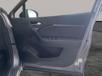 Renault Captur 1.6 E-TECH 9.8kWh SE Edition Plug-in (160 ps) - CRUISE - SPEED L