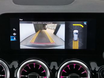 Mercedes-Benz EQA EQA 250 66.5kWh Sport (190 ps) - BLUETOOTH - CRUISE - DRIVING MO