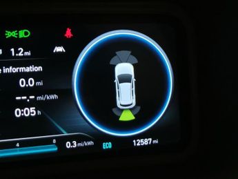 Hyundai Kona 39kWh Premium (10.5kW Charger) (136 ps) - HEATED SEATS - HEATED 