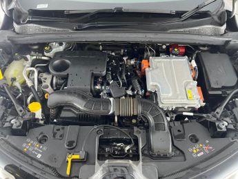 Renault Captur 1.6 E-TECH 9.8kWh SE Edition Plug-in (160 ps) - CRUISE - SPEED L