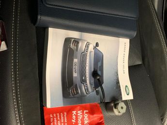 Land Rover Range Rover Velar 2.0 D240 R-Dynamic SE 4WD (240 ps) - CARPLAY - KEYLESS ENTRY - A