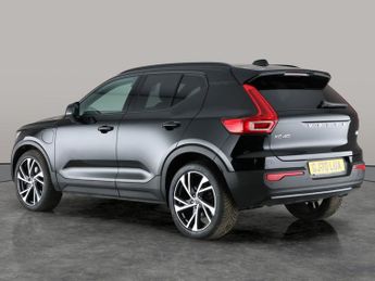 Volvo XC40 1.5h T5 Twin Engine Recharge 10.7kWh R-Design Pro Plug-in (262 p