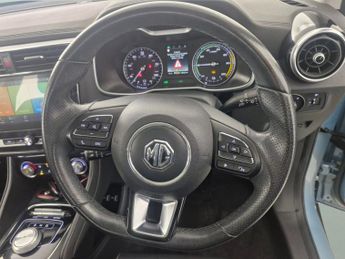 MG MG ZS 44.5kWh Exclusive (143 ps) - HEATED SEATS - NAV - BLIND SPOT ASS
