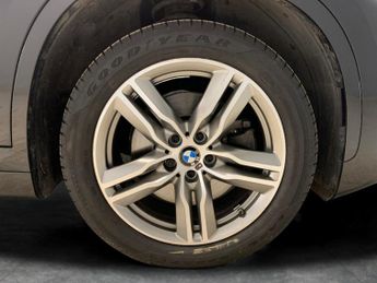 BMW X1 2.0 20i M Sport xDrive (192 ps) - SEATS - SLIDING REAR BENCH