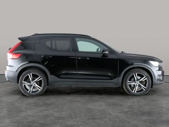 Volvo XC40 1.5h T4 Recharge 10.7kWh R-Design Plug-in (211 ps) - HEATED STEE
