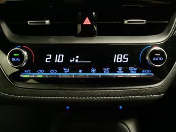 Toyota Corolla 1.8 VVT-h GPF Icon CVT (122 ps) - BLUETOOTH - DRIVING MODES - AI
