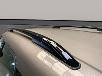Mini Countryman 1.5 10kWh Cooper SE Exclusive Plug-in ALL4 (222 ps) - ROOF RAILS