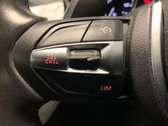 BMW X1 2.0 20i M Sport xDrive (192 ps) - SEATS - SLIDING REAR BENCH