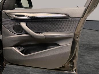 BMW X1 2.0 20i M Sport xDrive (192 ps) - SEATS - SLIDING REAR BENCH