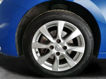 Vauxhall Corsa 1.2 Turbo Elite Nav (100 ps) - BLIND SPOT ASSIST - BLUETOOTH