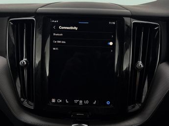 Volvo XC60 2.0 B4 MHEV Plus AWD (197 ps) - CARPLAY - KEYLESS ENTRY - SURROU