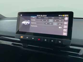 MG Mg4 64kWh Trophy Long Range (203 ps) - HEATED SEATS - HEATED STEERIN