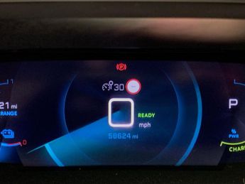Peugeot E-2008 50kWh Allure Premium (7kW Charger) (136 ps) - LANE DEPARTURE  - 