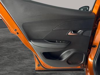 Peugeot E-2008 50kWh Allure Premium (7kW Charger) (136 ps) - LED - REVERSE CAM 