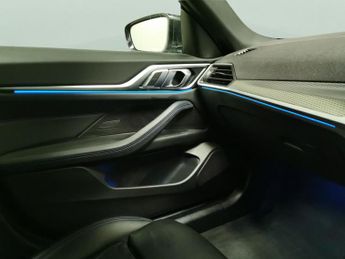 BMW i4 40 83.9kWh M Sport Gran Coupe eDrive (340 ps) - 18IN ALLOYS - AI