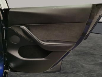 Tesla Model Y (Dual Motor) Long Range 4WDE (384 bhp) - REVERSE CAM - NAV - ALC