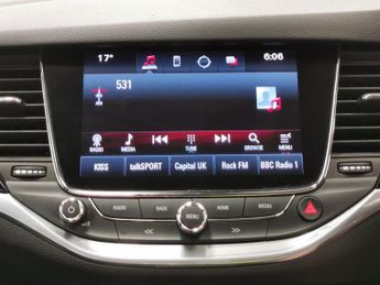 Vauxhall Astra 1.6i Turbo GPF Elite Nav (200 ps) - DAB - AUX - USB AUDIO