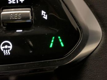 Jaguar I-PACE 400 90kWh HSE 4WD (400 ps) - MERIDIAN AUDIO - HEATED STEERING