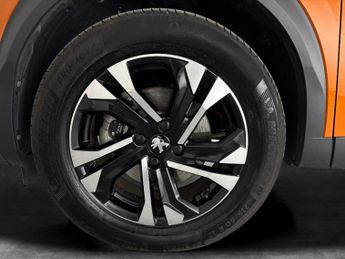 Peugeot E-2008 50kWh Allure Premium (7kW Charger) (136 ps) - LED - REVERSE CAM 