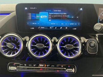 Mercedes-Benz EQA EQA 250+ 70.5kWh Sport (190 ps) - AIR SUSPENSION - PADDLE SHIFT
