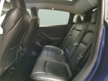 Tesla Model Y (Dual Motor) Long Range 4WDE (384 bhp) - REVERSE CAM - NAV - ALC