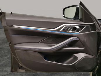 BMW i4 40 83.9kWh M Sport Gran Coupe eDrive (340 ps) - 18IN ALLOYS - AI