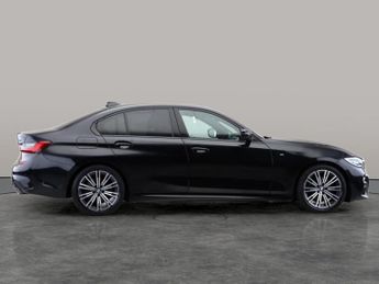 BMW 3 Series 2.0 320i M Sport (184 ps) - AIR CON - KEYLESS START - DAB
