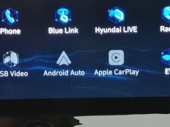 Hyundai Ioniq 38.3kWh Premium (136 ps) - REVERSE CAM - NAV - HEATED SEATS