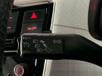 Seat Mii 36.8kWh (83 ps) - CLIMATE CONTROL - PARK SENSORS