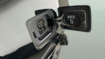 BMW i3 42.2kWh S (184 ps) - ADAPTIVE LIGHTS - BLUETOOTH - PARK SENSORS