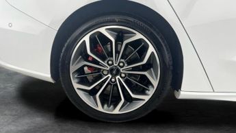 Ford Focus 1.0T EcoBoost MHEV ST-Line X DCT (155 ps) - BLUETOOTH - FORD MYK