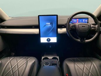 Ford Mustang Mach-e Standard Range 70kWh Automatic (269 ps) - REVERSE CAM - NAV