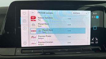 Volkswagen Golf 2.0 TDI Style DSG (150 ps) - ACTIVE INFO DISPLAY - PARK SENSORS