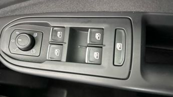 Volkswagen Golf 2.0 TDI Style DSG (150 ps) - AMBIENT INTERIOR LIGHTING - ISOFIX