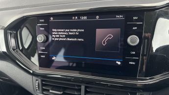 Volkswagen T-cross 1.0 TSI Black Edition DSG (110 ps) - AIR CON - DAB - PRIVACY GLA