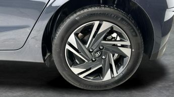 Hyundai i20 1.0 T-GDi MHEV SE Connect DCT (100 ps) - AIR CON - PARK SENSORS