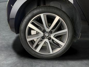 Seat Mii 36.8kWh (83 ps) - CLIMATE CONTROL - PARK SENSORS