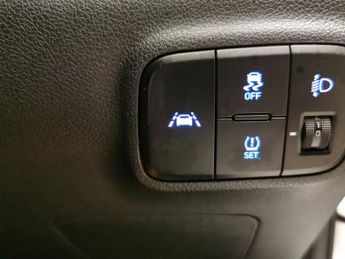 Hyundai i10 1.2 SE Connect (84 ps) - AIR CON - DAB - CRUISE CONTROL