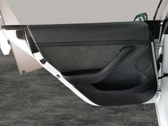 Tesla Model 3 (Dual Motor) Long Range 4WDE (346 ps) - AUTO PARK - LED - REVERS